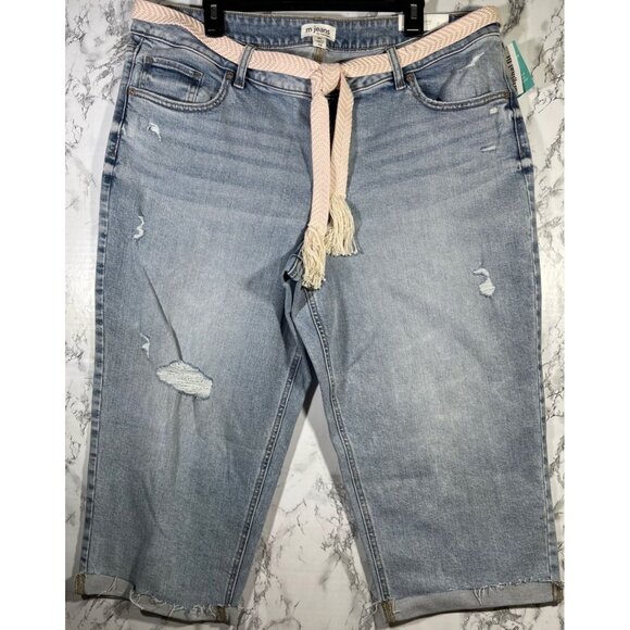 M Jeans by Maurices Womens Mid Rise 21" Straight Crop Jeans Size 20W OriginalFit - Picture 1 of 5